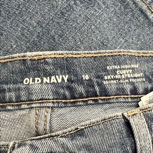 Old Navy Dark Blue Slim Straight women’s jeans